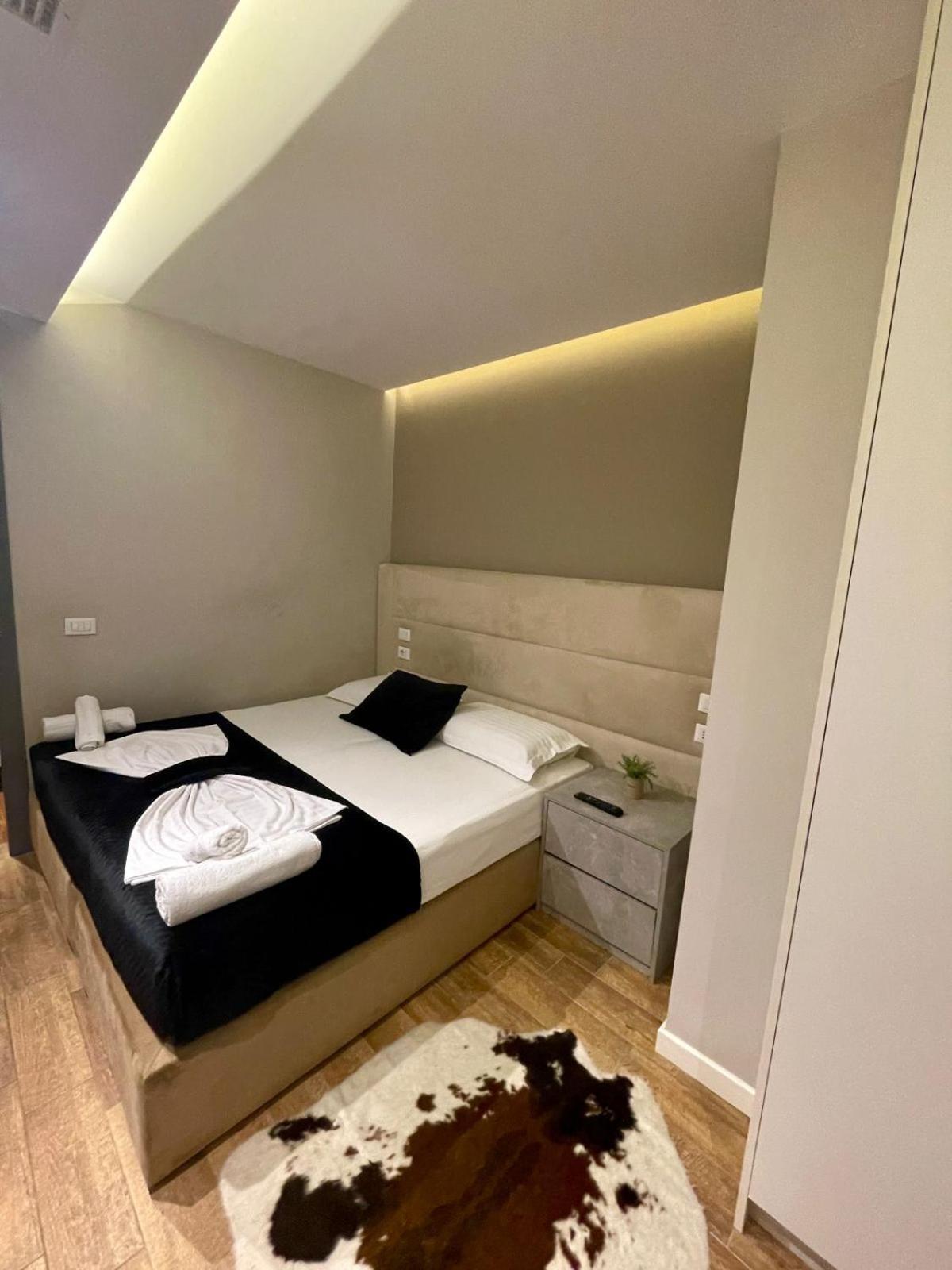 Premium City Studio & Suite Tirana Exterior foto