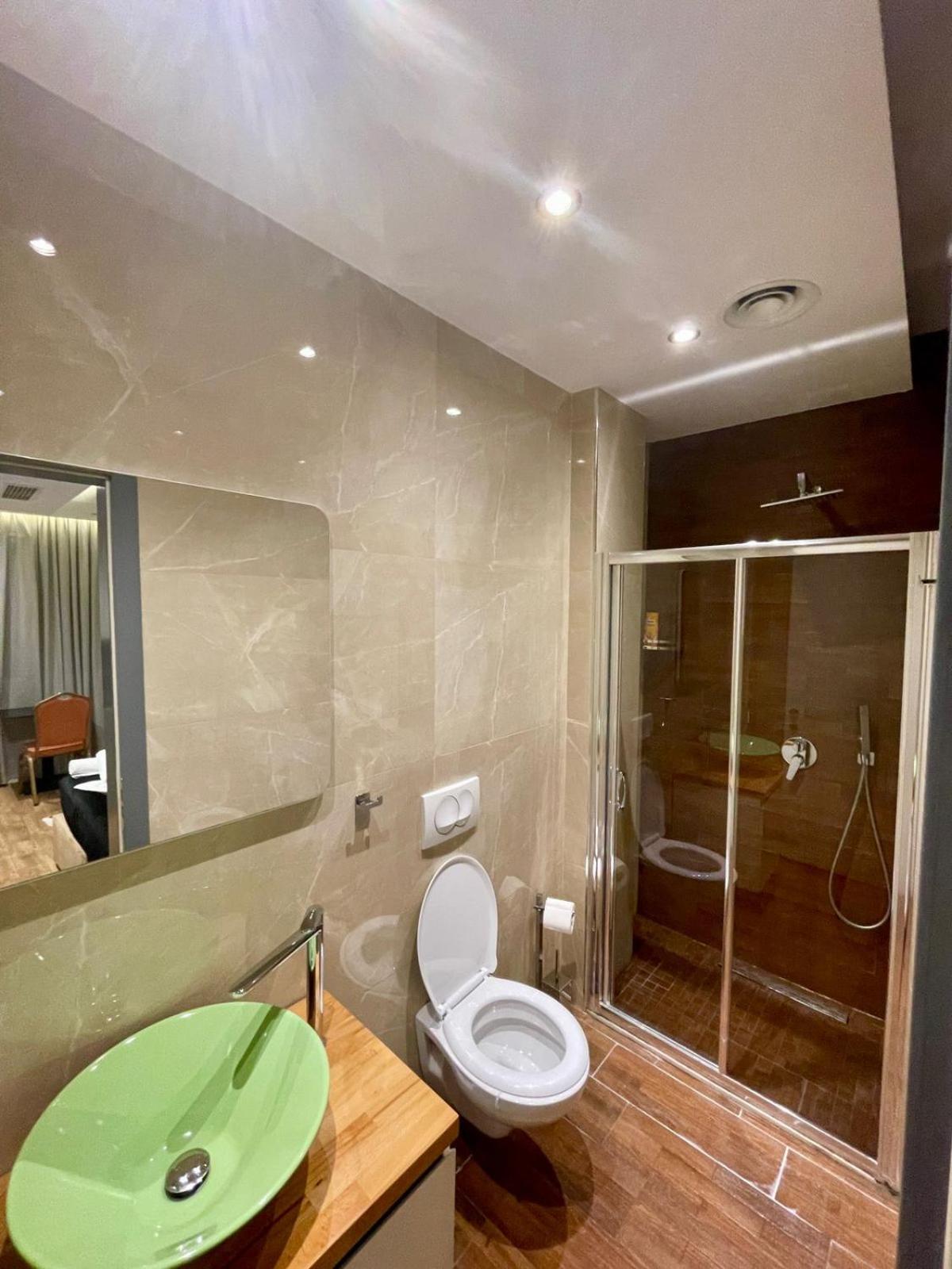 Premium City Studio & Suite Tirana Exterior foto