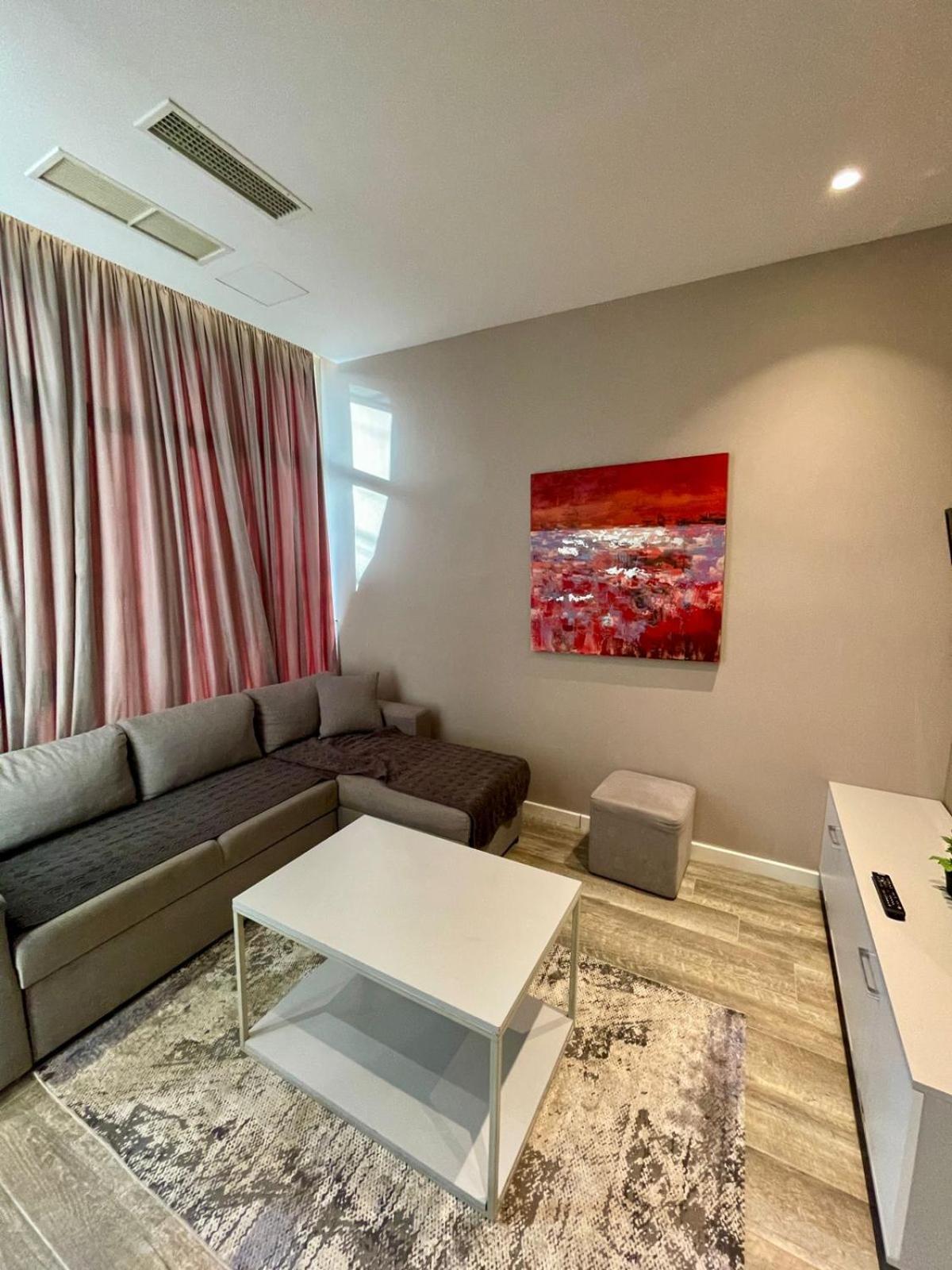 Premium City Studio & Suite Tirana Exterior foto