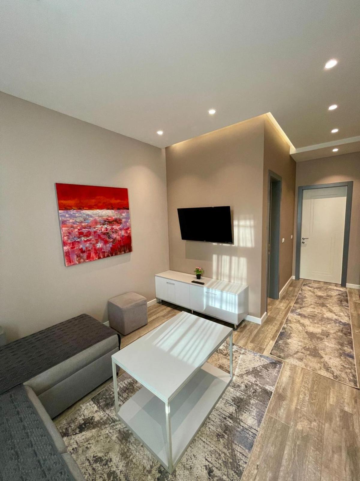 Premium City Studio & Suite Tirana Exterior foto